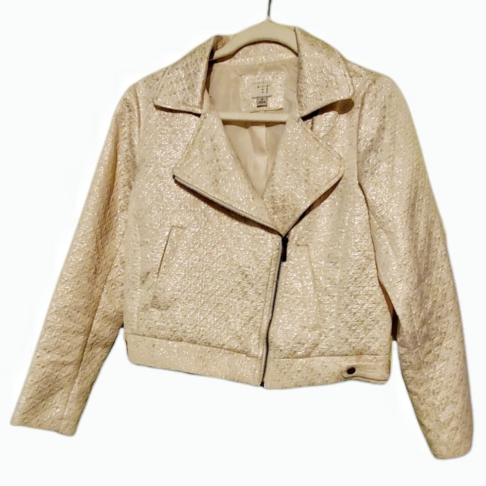 A new day Cream moto Jacket with Gold shimmer.